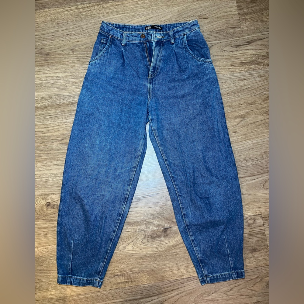 Zara High-Waisted Barrel Jeans